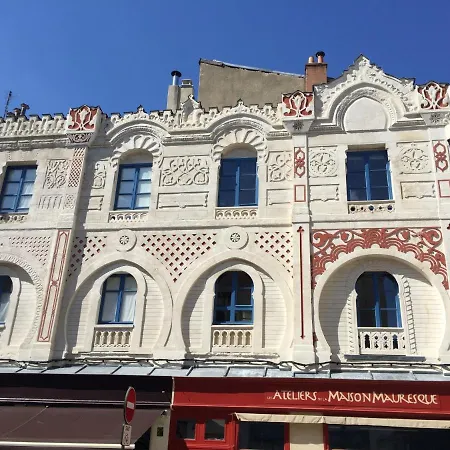 Ancien Couvent Dans Le Centre Historique De Valence Apartment